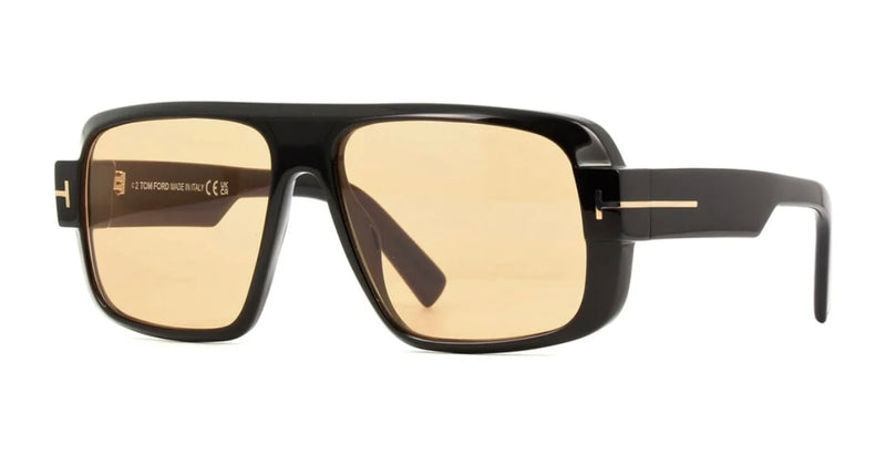 TOM FORD