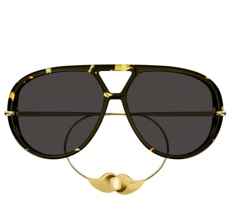 BOTTEGA VENETA.